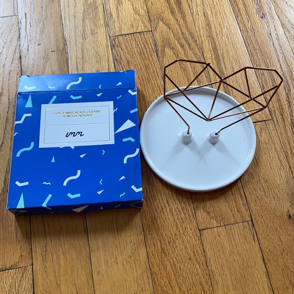 IMM Coxet Wire Ceramic Jewelry Holder - Picture 1 of 3